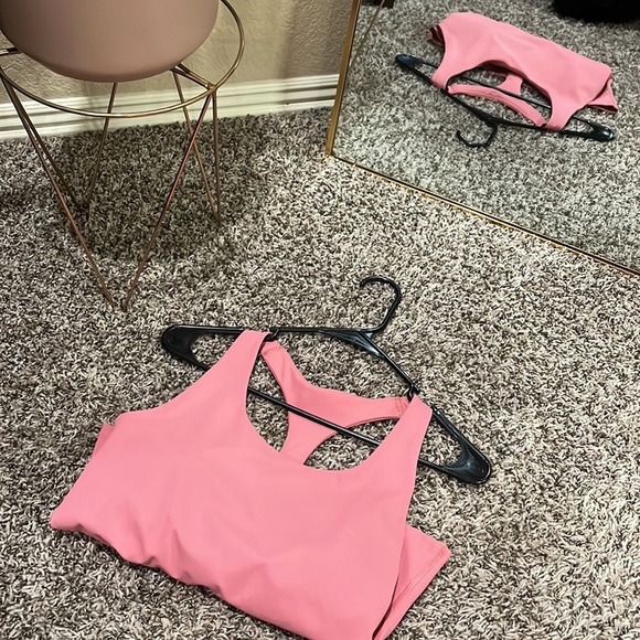 Old navy active powersoft tank - Picture 3 of 5